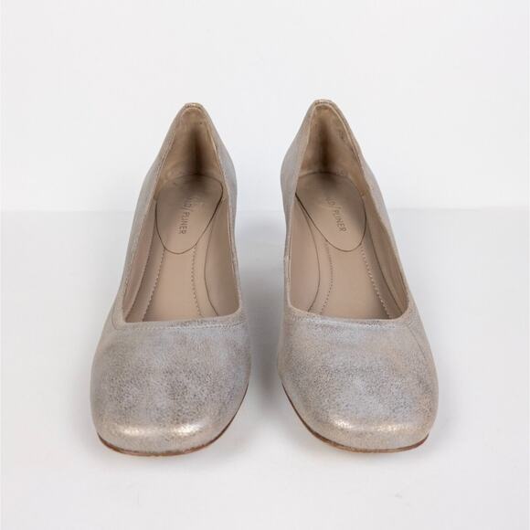 DONALD PLINER Corin Mid-Heel Pumps Beige Shimmer Rounded Toe Women's 8.5 - Picture 7 of 9